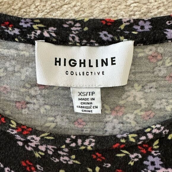 Highline Collective multicolored flower print tee (XS) - Picture 2 of 2